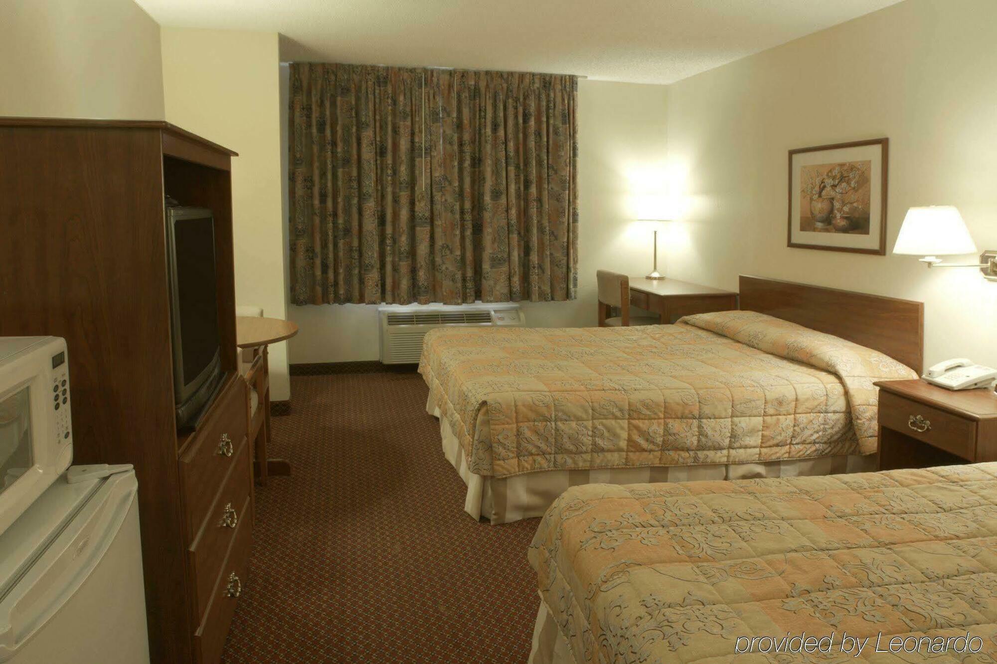 Hometown Inn & Suites Longview Zimmer foto